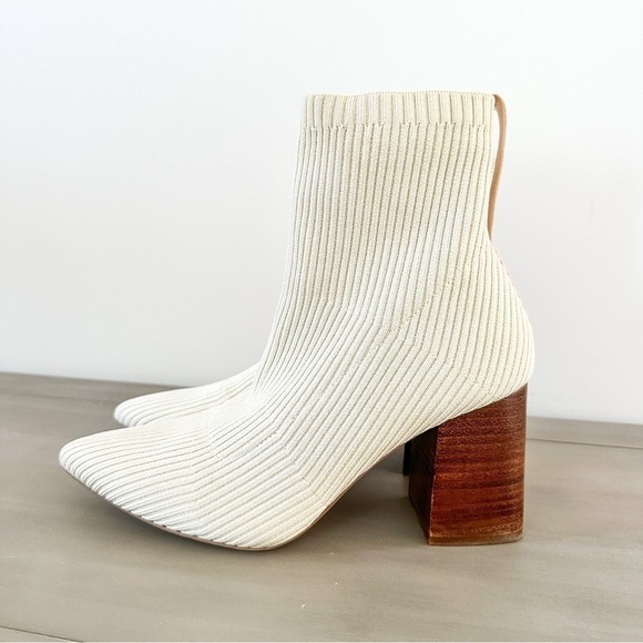 Steven New York Cream Ribbed Neta Stacked-Heel Sock Booties sz 8.5 - Picture 7 of 8
